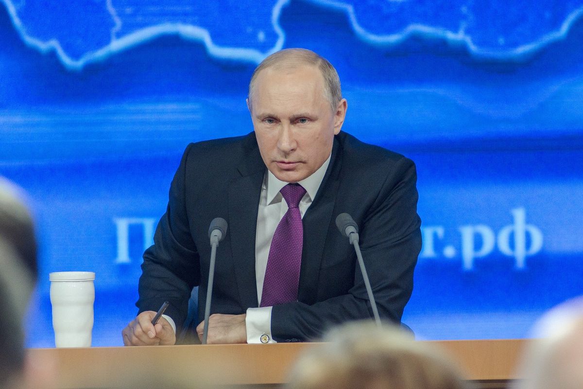 Poetin vraagt gezamenlijk besluit over Bitcoin van politici en centrale bank