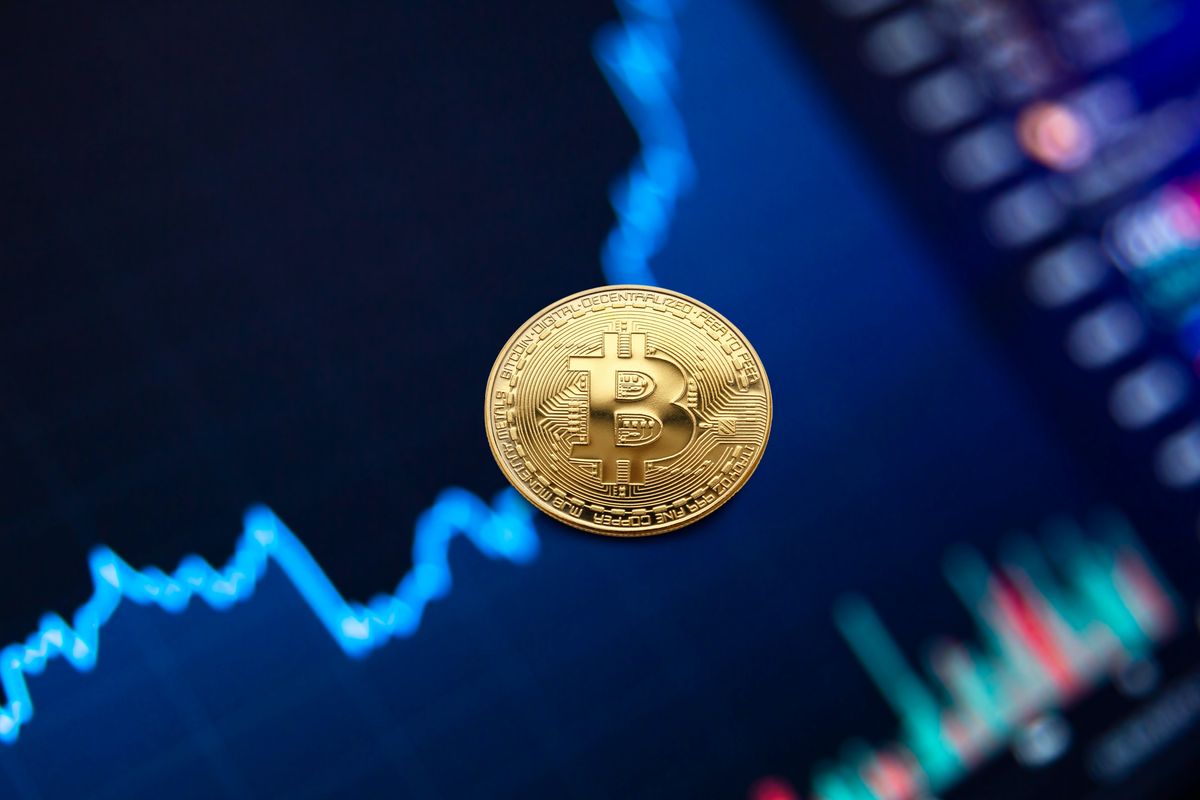 Analisten: bitcoin koers duikt onder $30.000 en waarom herstel op korte termijn waarschijnlijk is
