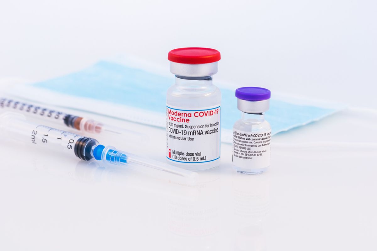 Gevaccineerden die Pfizer en Moderna kregen hebben nog jaren antistoffen in het bloed