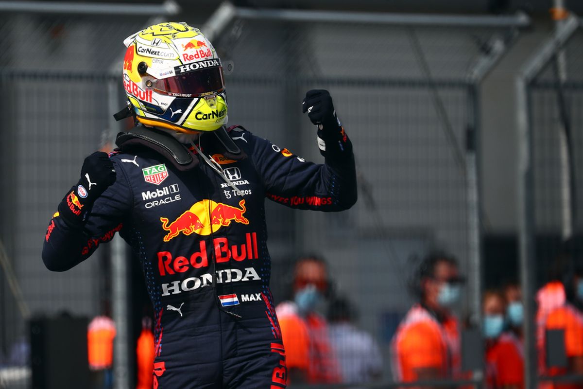 KABOEM! Max Verstappen pakt epische pole position in Abu Dhabi!