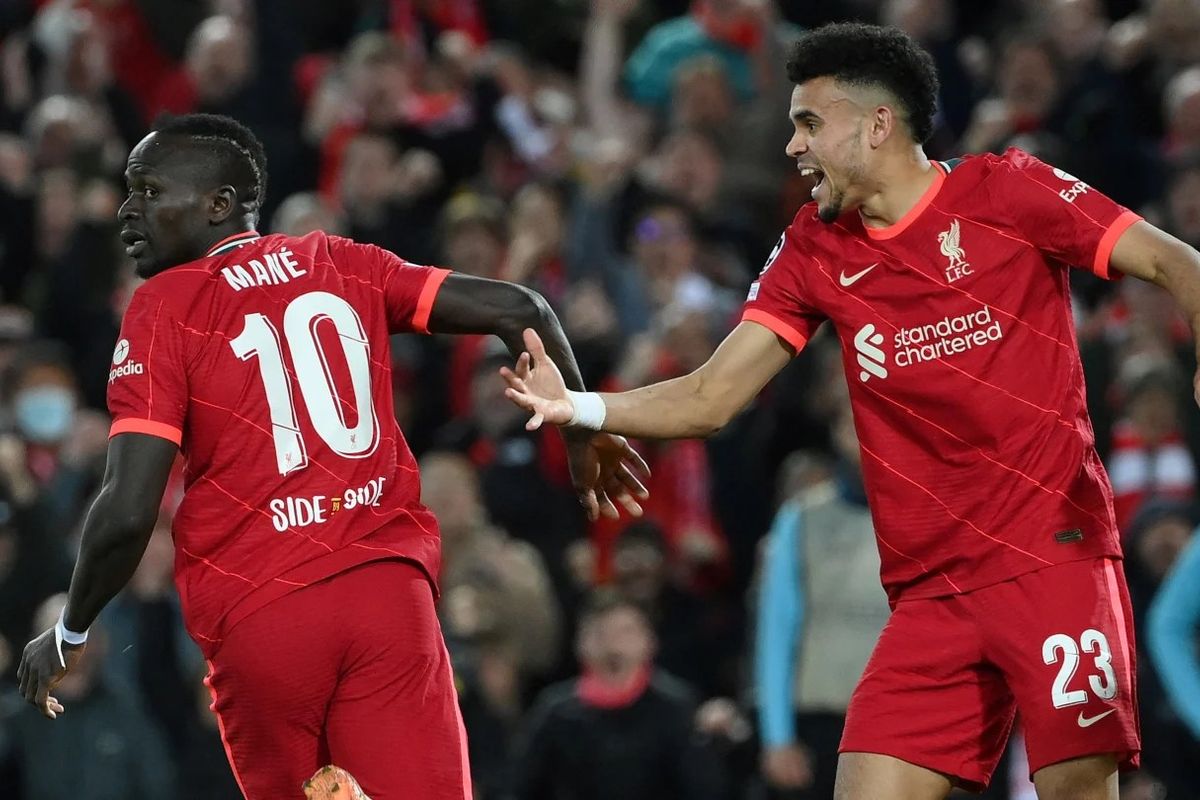 Liverpool tipped to not finish in the top four by former PL player - Mane loss too big
