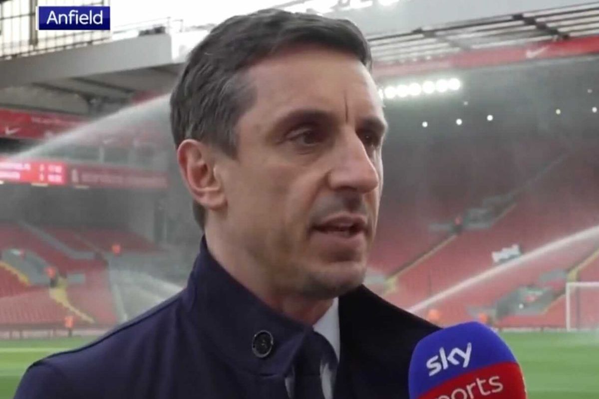 "Unbelievable": Gary Neville was blown away by what £190,000/week Liverpool star did under pressure against Manchester United