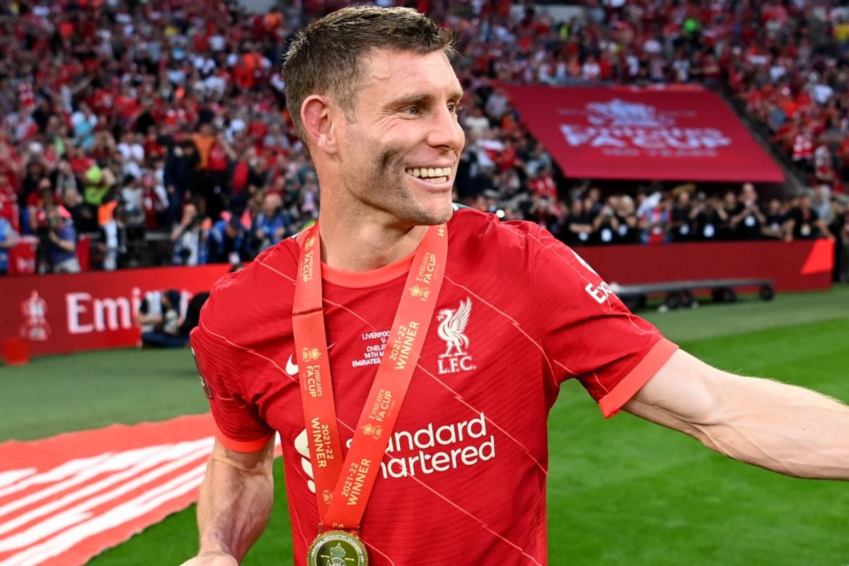 Decorated Liverpool star rejected two Premier League clubs to stay at Anfield