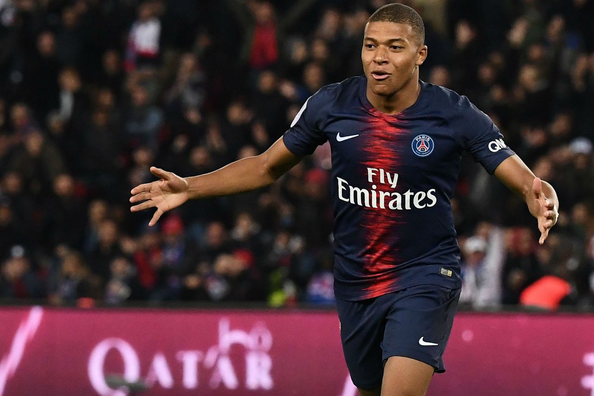 Which forwards can Liverpool sign if Kylian Mbappe is out of reach?