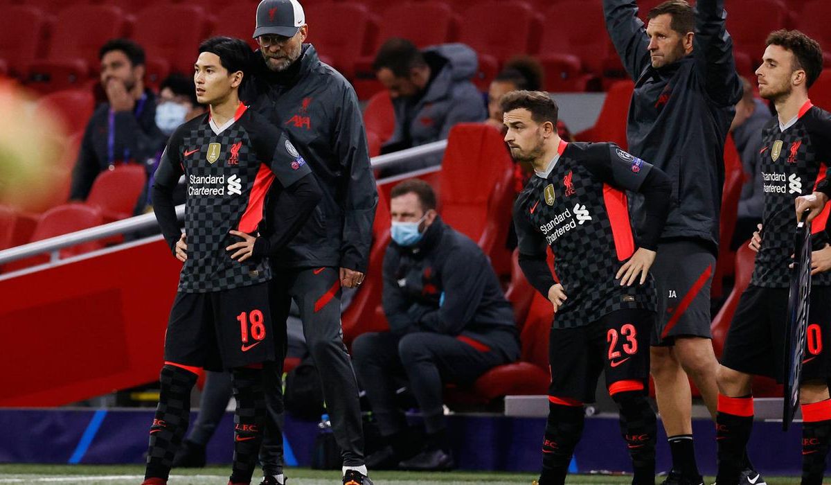 Why a formation switch could be the answer to Liverpool's van Dijk Problems