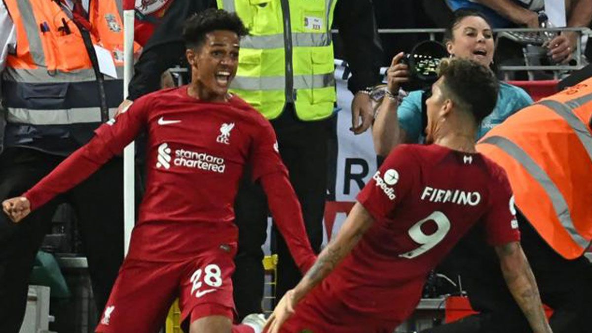 "He's a star" Roberto Firmino impressed with Golden Boy nominated Liverpool youngster