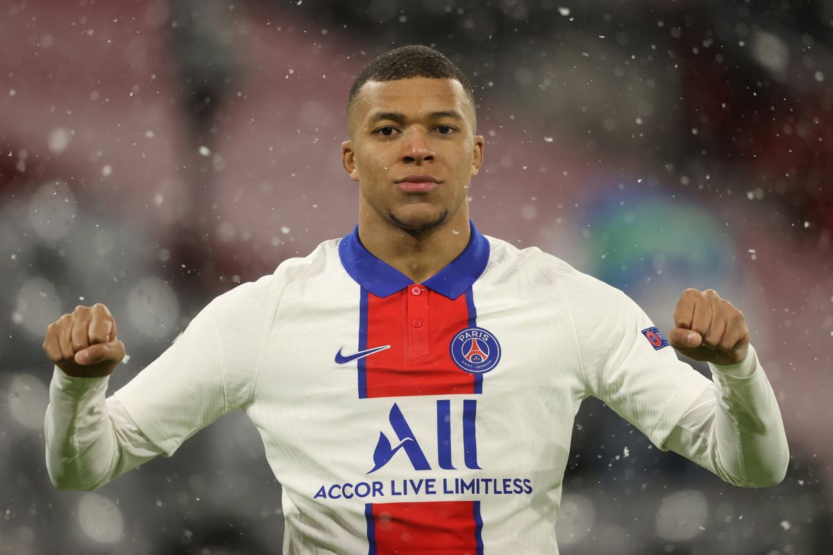 Report: Mbappe decides where he will move this summer after PSG contract update
