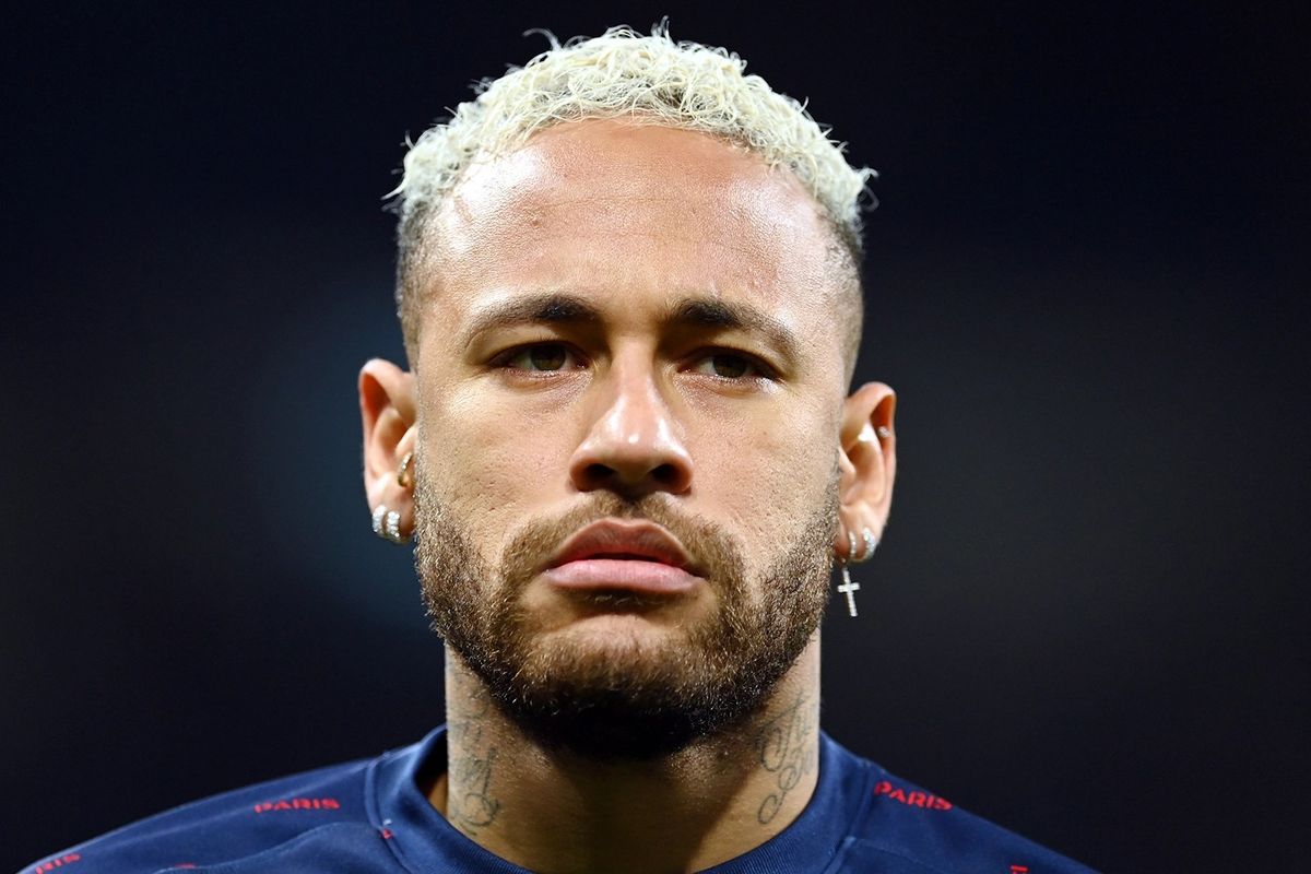 Neymar: “I’m tired of these ex-players - PSG star slams former Liverpool defender on Instagram Live following critcism
