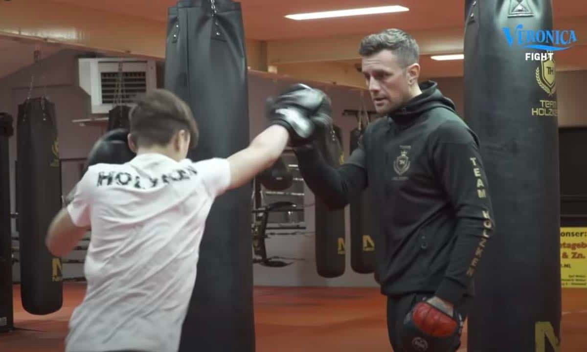 Geraldo Holzken tekent dik contract: 'Het gaat wel heel snel'