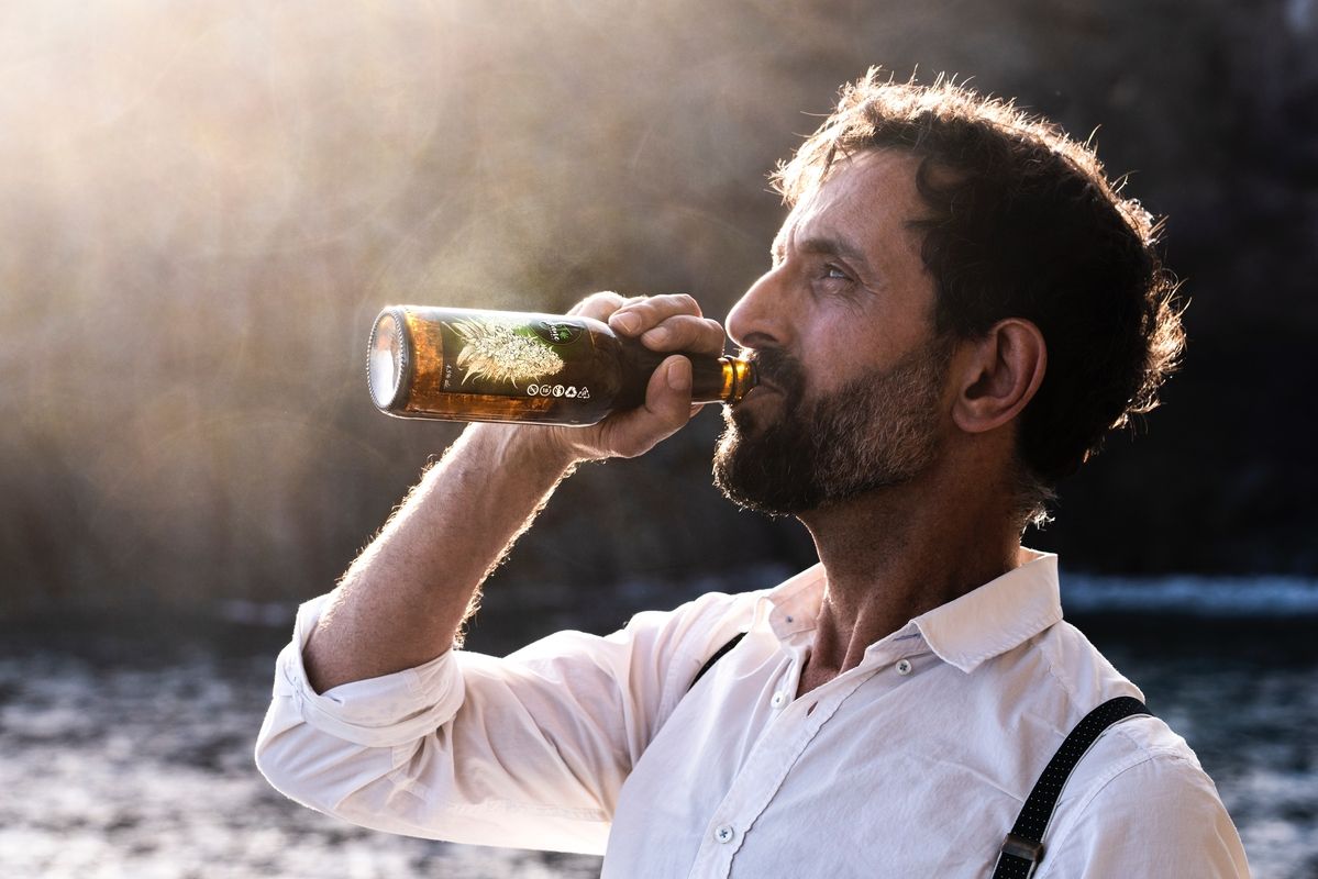 Diversen Dank je formeel Onderzoek: bier drinken (met mate) kan je leven verlengen en twee Belgische  bieren scoren het best | Clint.be