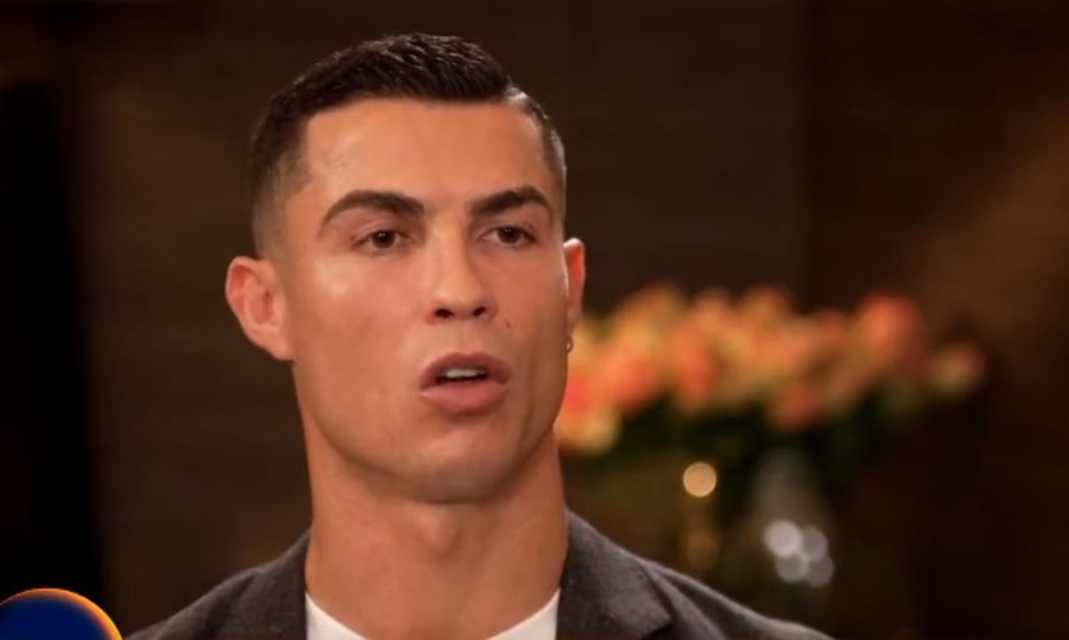 Cristiano Ronaldo hakt Manchester United in mootjes tijdens veelbesproken interview: "Heb geen respect voor de trainer"