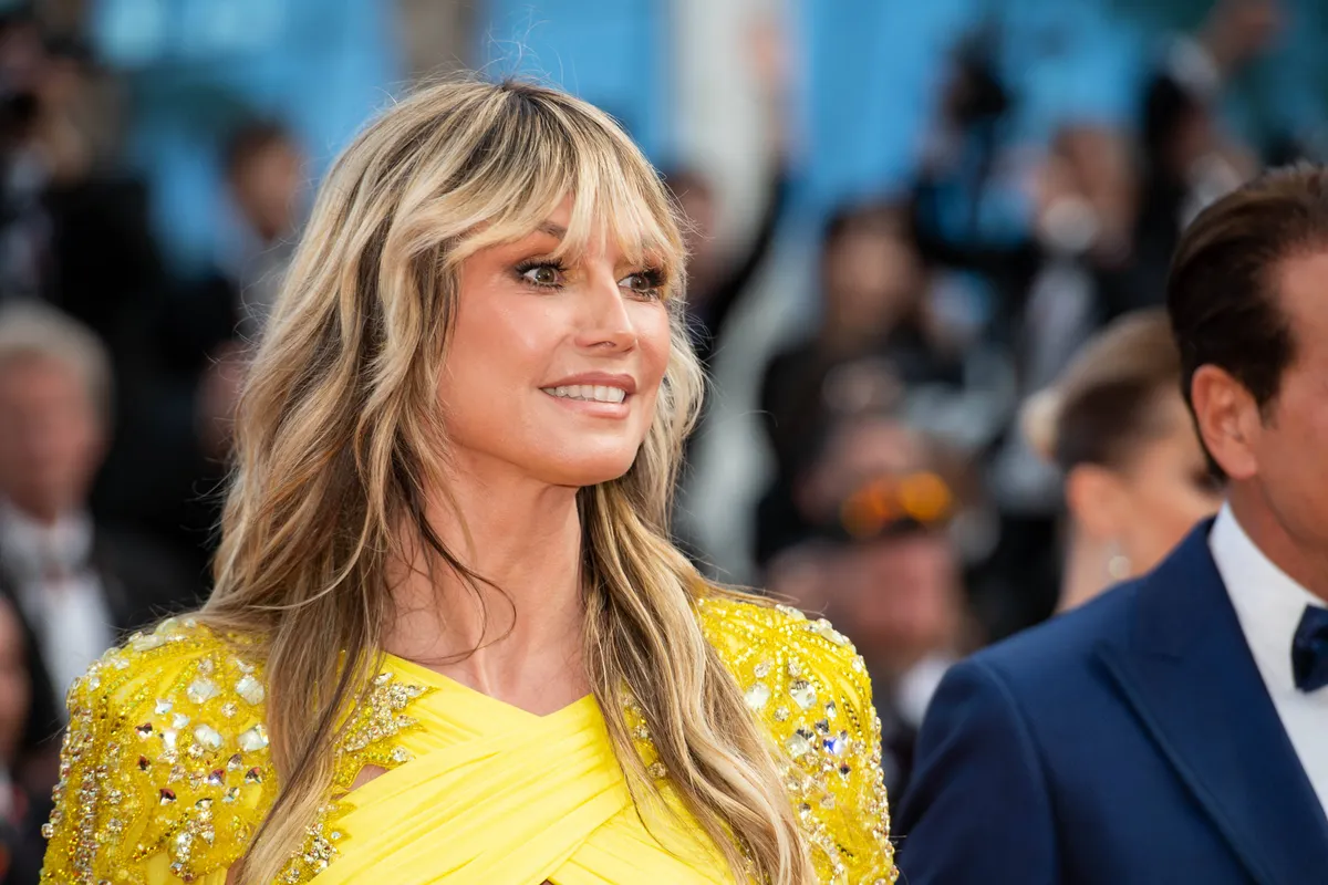 Heidi Klum gaat hard, eerst uitdagen in Cannes en nu topless in Antibes (foto's)