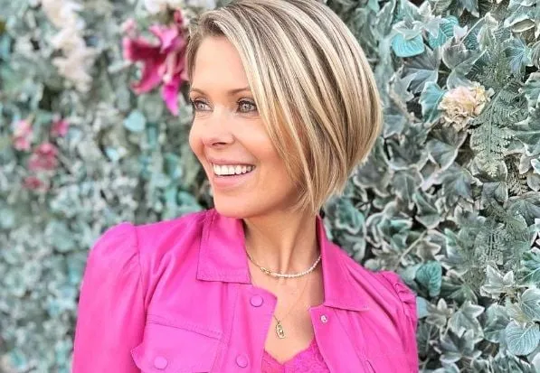 Hanne 'Droombeest' Troonbeeckx (44) ziet er weer fe-no-me-naal uit in bikini (foto's)