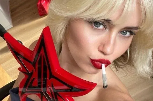 De meest opvallende seksbekentenissen van Miley Cyrus op een rij: "Voorspel is puur tijdverlies!"