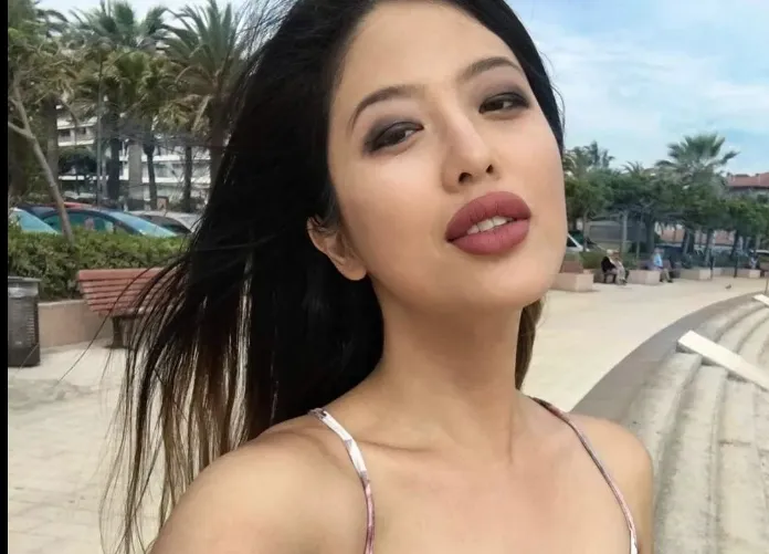 Instagram-influencer wordt 'ondersteuningsstripper' in Oekraïne en 'pleziert' de soldaten