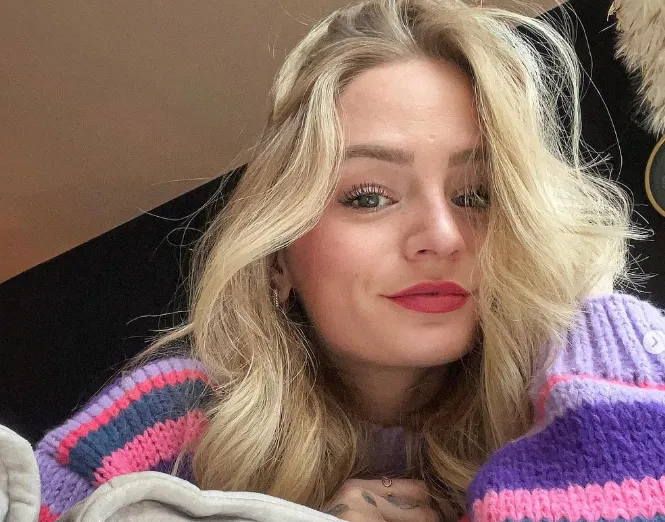 Temptation-babe Iris deelt pikante foto die ze altijd privé hield: "Ik ben er trots op!"