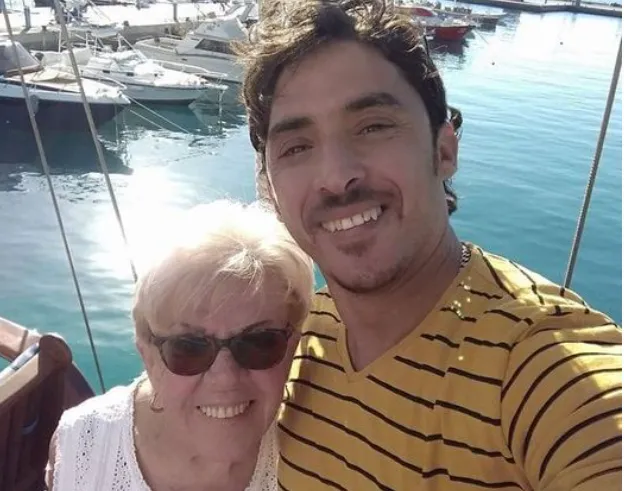 Egyptische toyboy (39) woedend dat zijn vrouw (83) hem buiten zwiert: "Was haar slaaf tussen de lakens!"