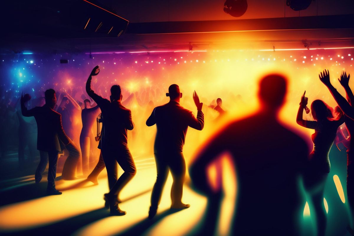 Gezellig meezingen in een discotheek ergens in Duitsland: "Ausländer raus"