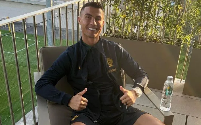 cr