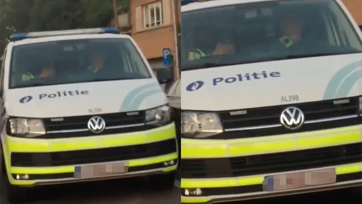 Belgische politieagenten hadden een zware dienst en doen schoonheidsslaapje in de combi