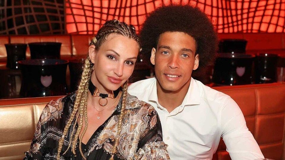 Het EK anders bekeken, met de lekkerste foto's van Rafaella, de vrouw van Axel Witsel