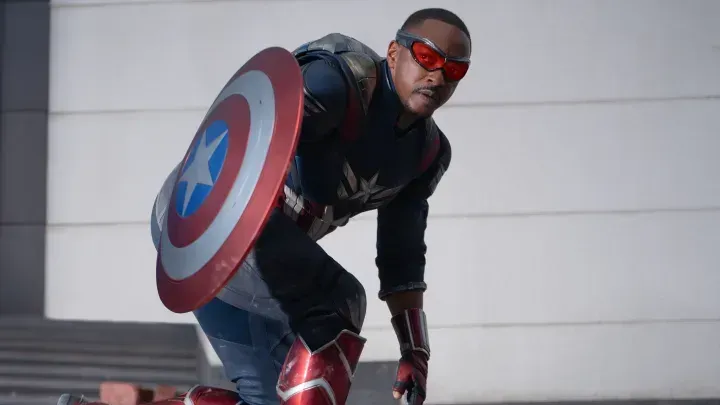 Marvel dropt de trailer voor de nieuwe Captain America-film, de eerste zonder Chris Evans