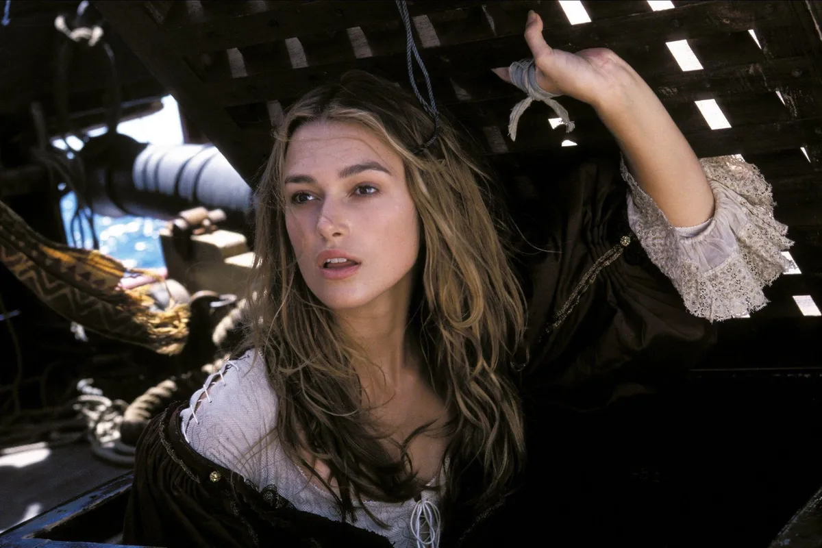 kiera knightley in pirates of the caribbean curse of the black pearl 2003