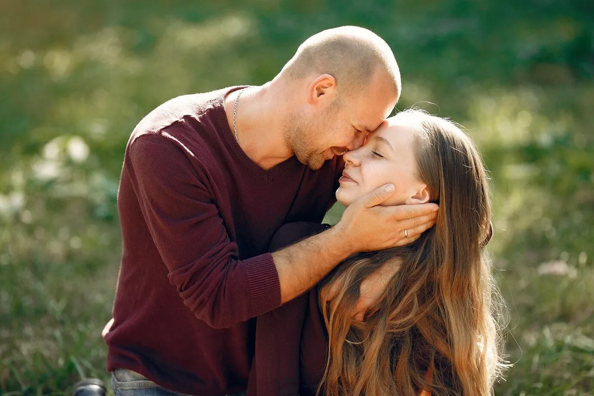 beautiful couple spend time autumn park 1157 26526
