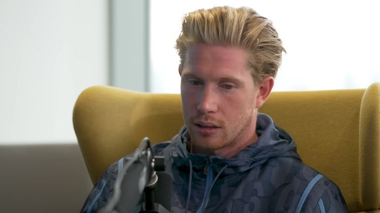 Kevin De Bruyne verklapt het ‘geheim’ achter zijn strakke kapsel: "Maar half minuutje mee bezig"