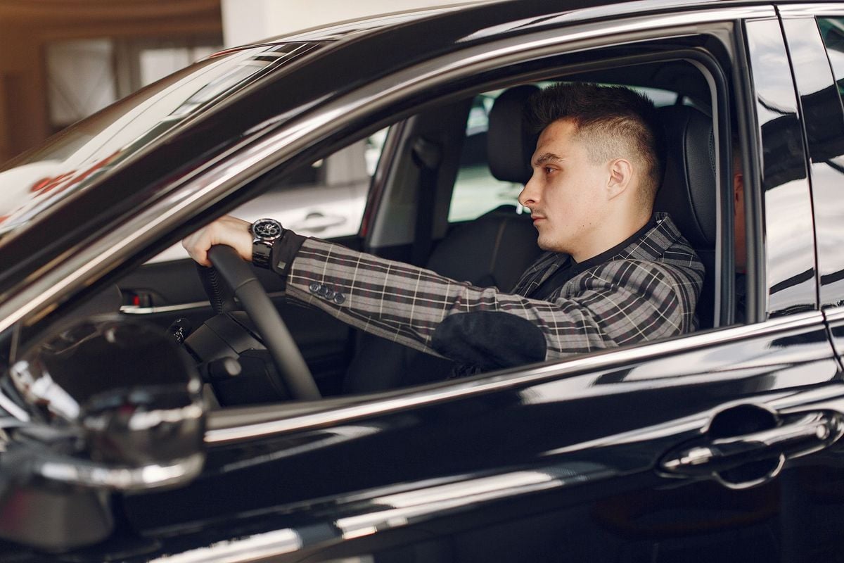 Strenge politiecontroles tegen overtredingen met rijbewijs: "Zware boete en immobilisatie van het voertuig"