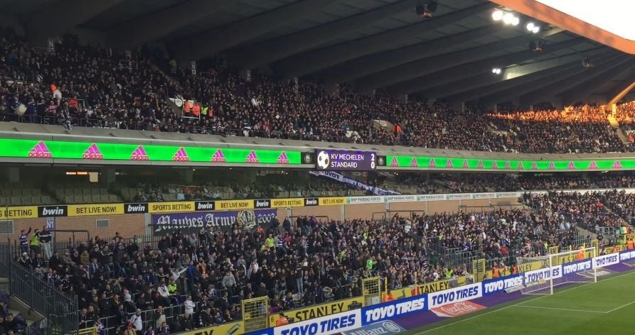 Anderlecht-spelers (en andere fans) hebben het gehad met gedrag / acties van 'Mauves Army': "Ze moeten zich gedragen!"