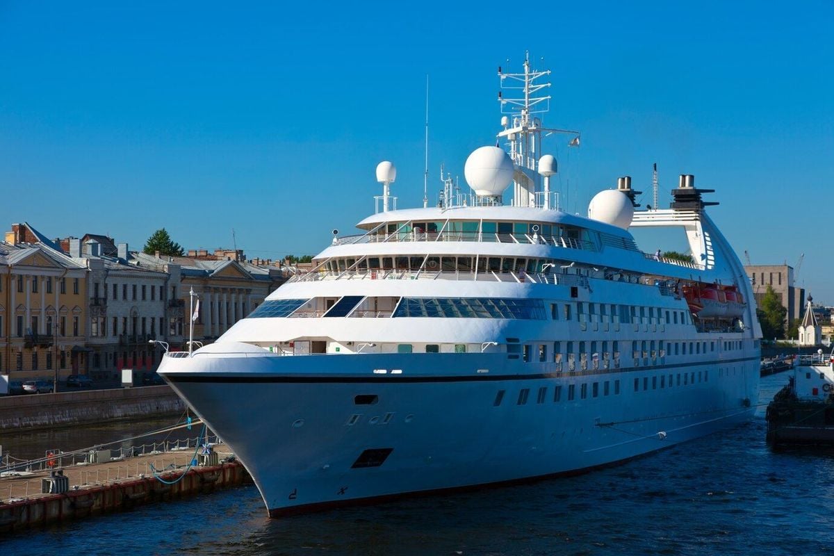 Cruiseschip maakt zich klaar voor vierjarige wereldreis langs 140 landen, om te ontsnappen aan presidentschap Trump