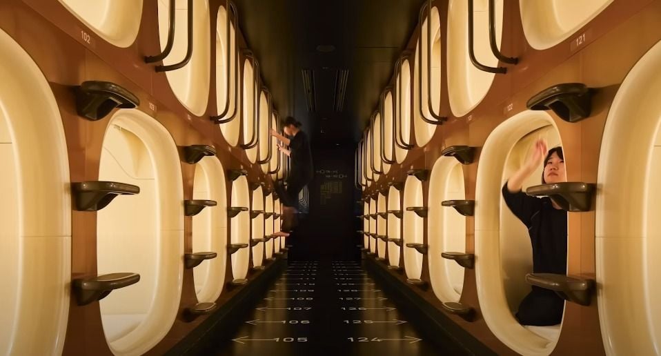 Verblijven in dit Japanse 'capsulehotel' is een speciale ervaring, maar niet geschikt voor één type van mensen