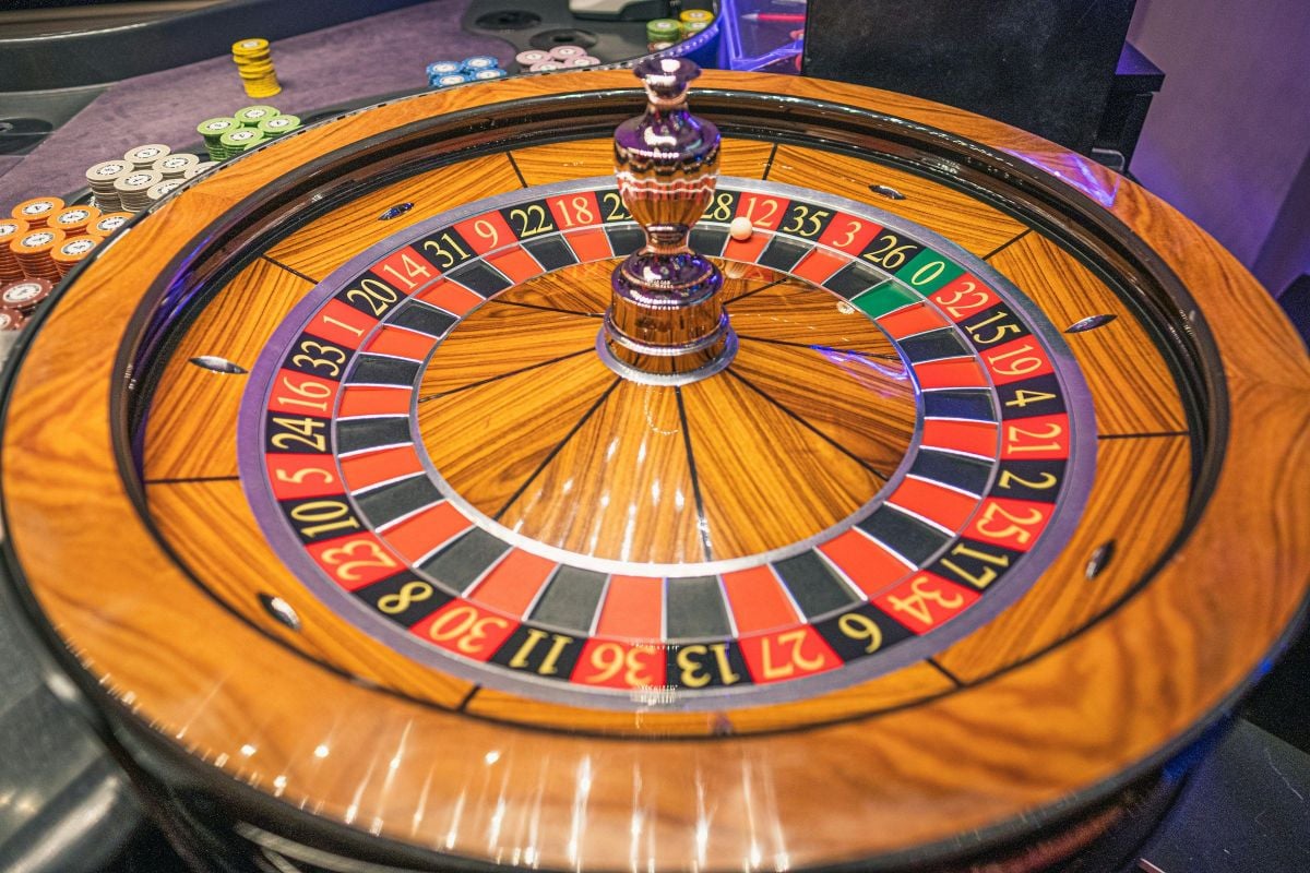 Man wint 600.000 euro in één dag in casino, nadat hij het 'geheim' van een roulettewiel ontdekt