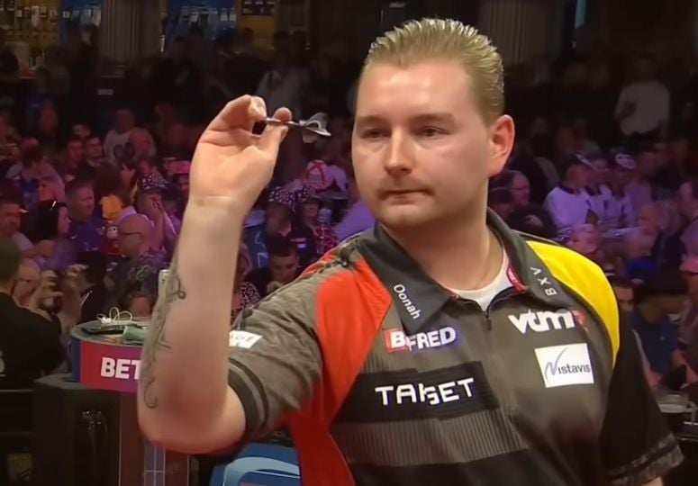 Geen Belgen in de Premier League darts 2025: Dimitri Van den Bergh en Mike De Decker vallen uit de boot