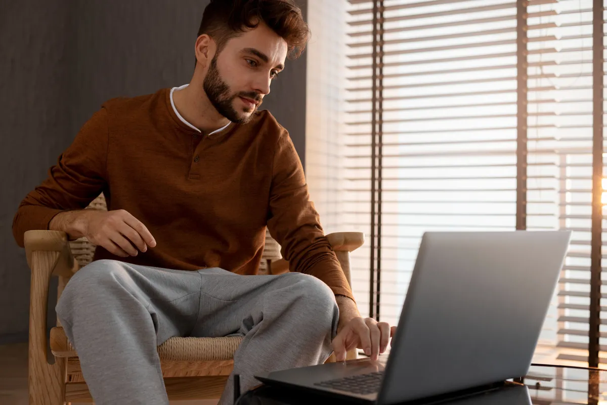 working from home ergonomic workstation
