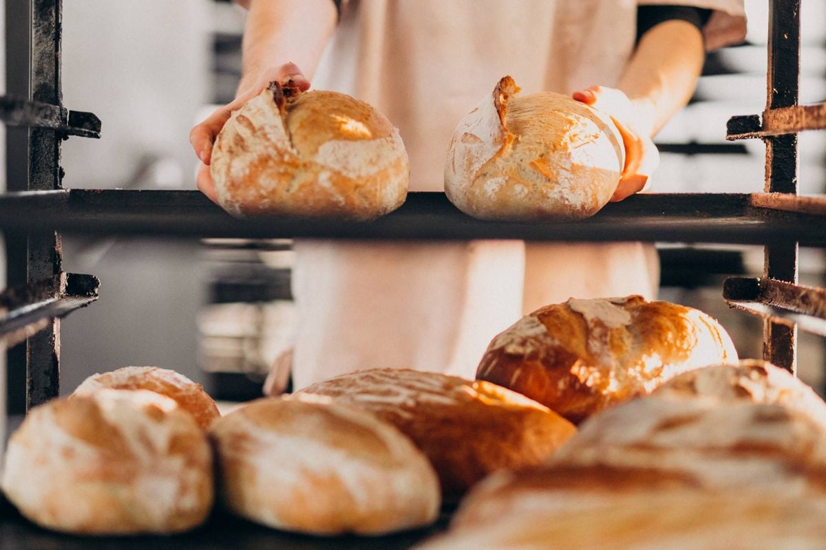 Dit is het loon van een Vlaamse bakker: "We verdienen goed, maar het is vroeg opstaan en hard werken"