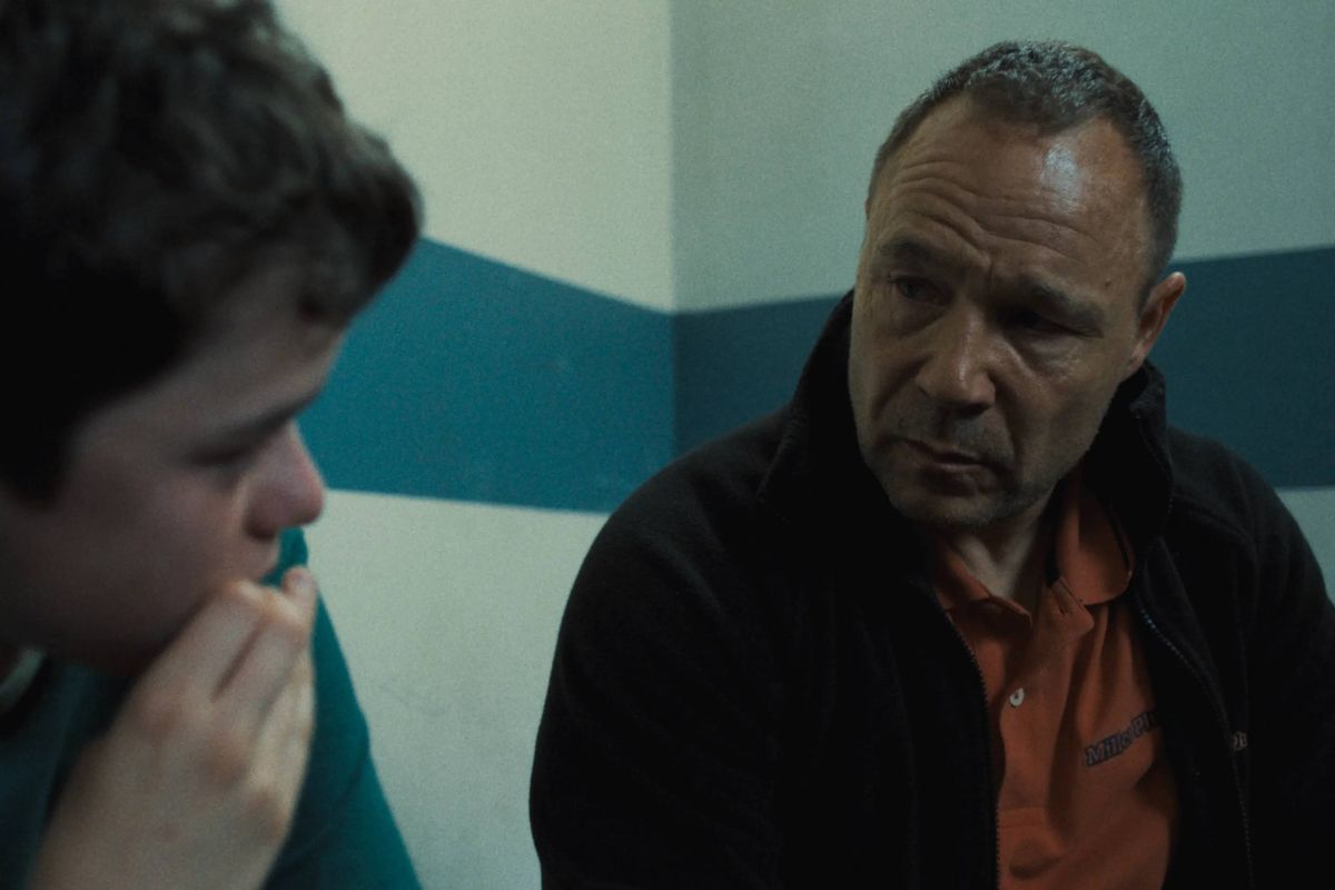 Netflix dropt eerste trailer van nieuwe Stephen Graham-thriller, waarbij elke aflevering in één take is opgenomen