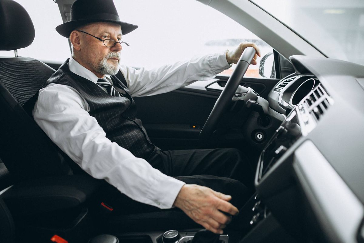 Strengere regels op komst voor Belgen met een rijbewijs? "Ook iemand van 40 kan een gevaar op de weg zijn"