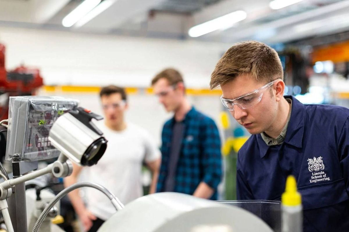 Belgen die op zoek zijn naar een job moeten hun kans wagen in deze sector: "Bijna 20.000 vacatures en hoog loon"