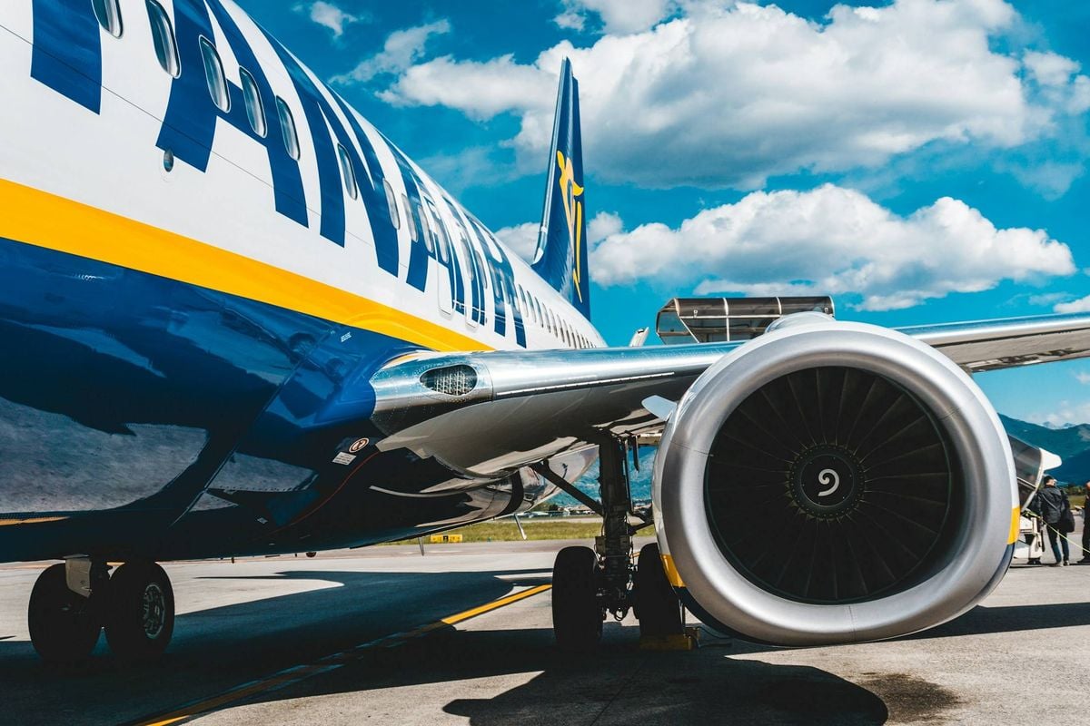 Controversiële regelwijziging Ryanair uitgesteld, nu passagiers dreigen met andere luchtvaartmaatschappijen te vliegen