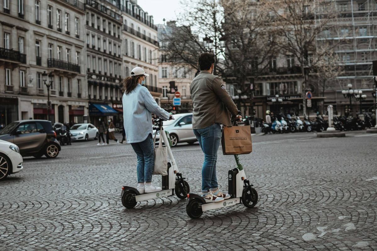 Somber nieuws voor Belgen met een elektrische step: "Zorgwekkende ontwikkeling gezien de toenemende populariteit"