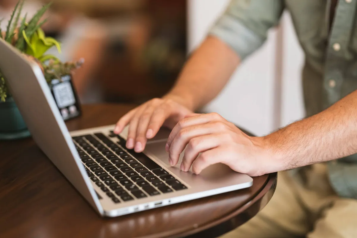 engin akyurt kb6iq pq3s unsplash