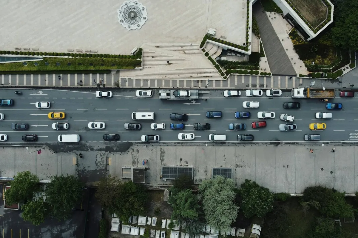 julien goettelmann nmre6ur ep4 unsplash
