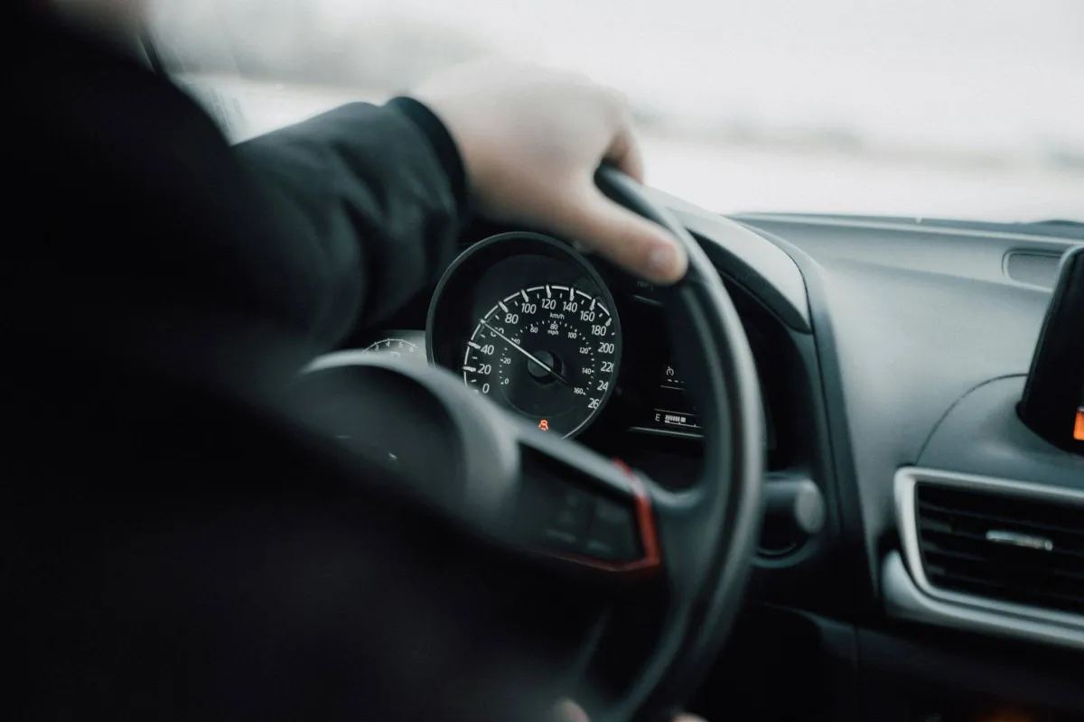 miles-loewen-FfyXUjQgSec-unsplash