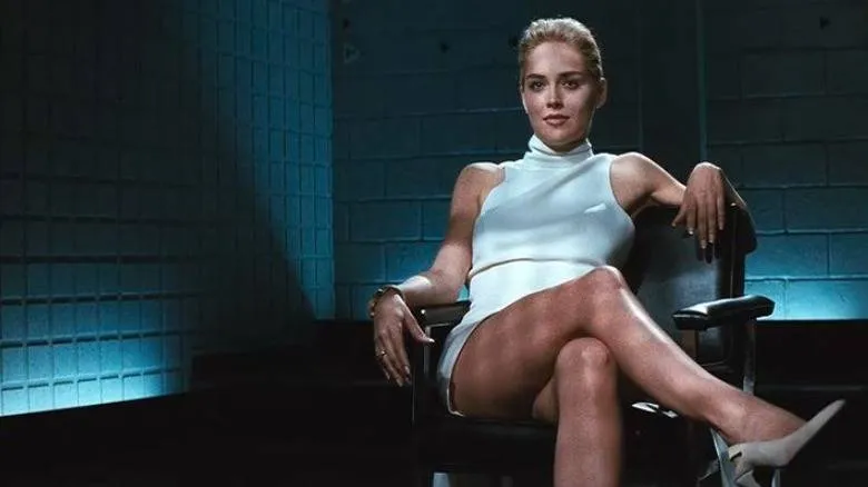 stone-kept-her-iconic-white-dress-from-the-interrogation-scene-1650942927
