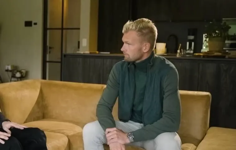 Schermopname_20-11-2025_142144_www.youtube.com