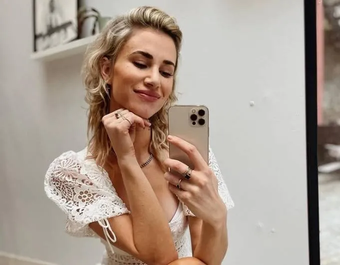 Schermopname_10-12-2025_91646_www.instagram.com