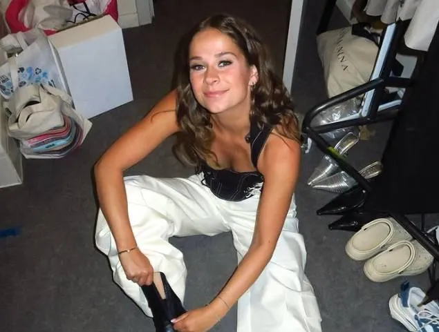 Schermopname_17-12-2025_901_www.instagram.com