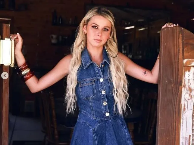 Schermopname_4-12-2025_174152_www.instagram.com